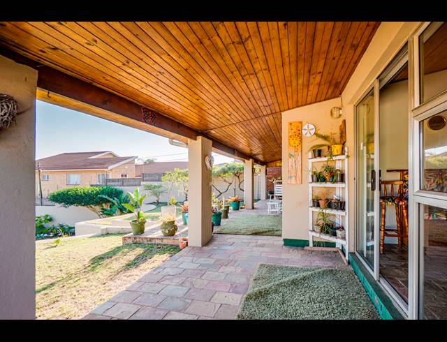 2 BEDROOM HOUSE FOR SALE IN BLUFF